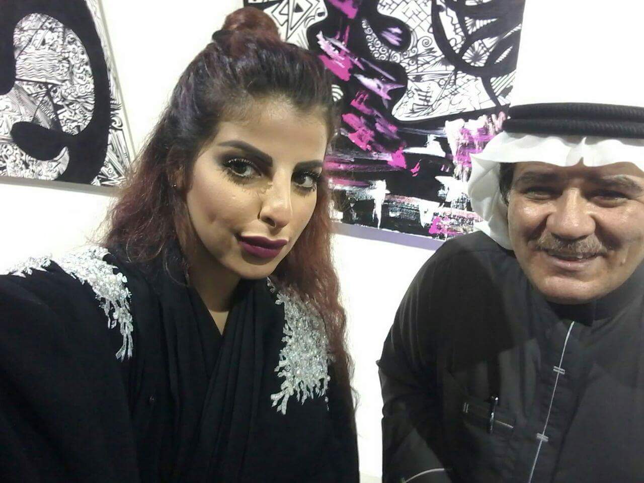 البوم ذكريات مع بعض الفنانين التشكيليين والمصورين الفوتوغرافيين والاعلاميين 