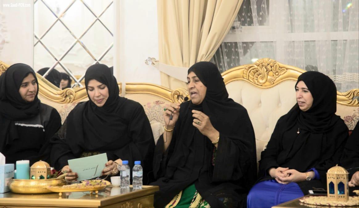 “منتدى الفجيرة” يستعرض مسؤولية المرأة في رمضان