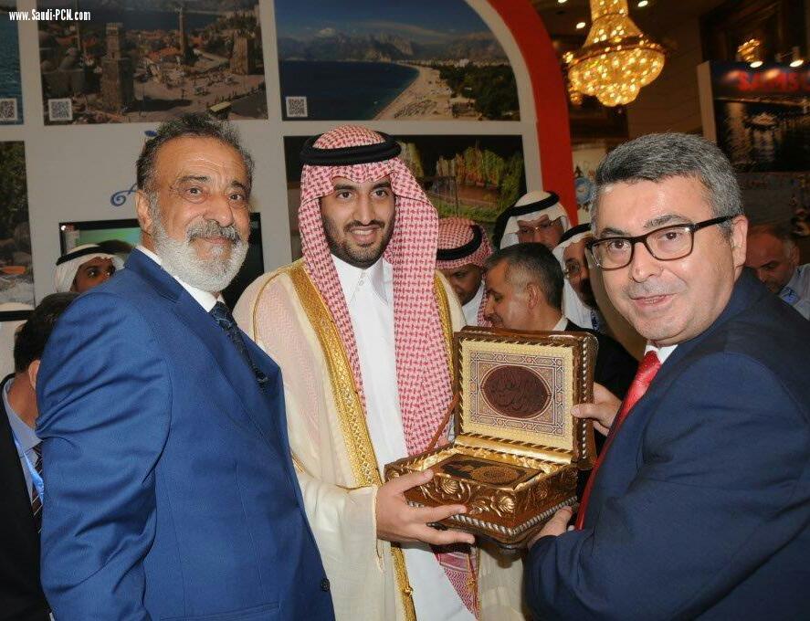 معرض السياحة والسفر يشهد أكبر مشاركة تركية  *القنصل التركي يشيد بجهود المملكة في دعم السياحة*