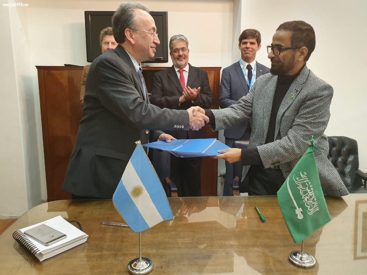 البيئة 3 اتفاقيات بين الشركات السعودية والأرجنتينية في مجال تصدير الأعلاف للمملكة
