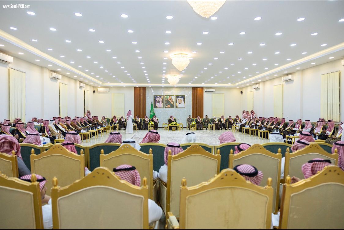 امير الجوف يستقبل المواطنين في جلسته الدورية في صوير 