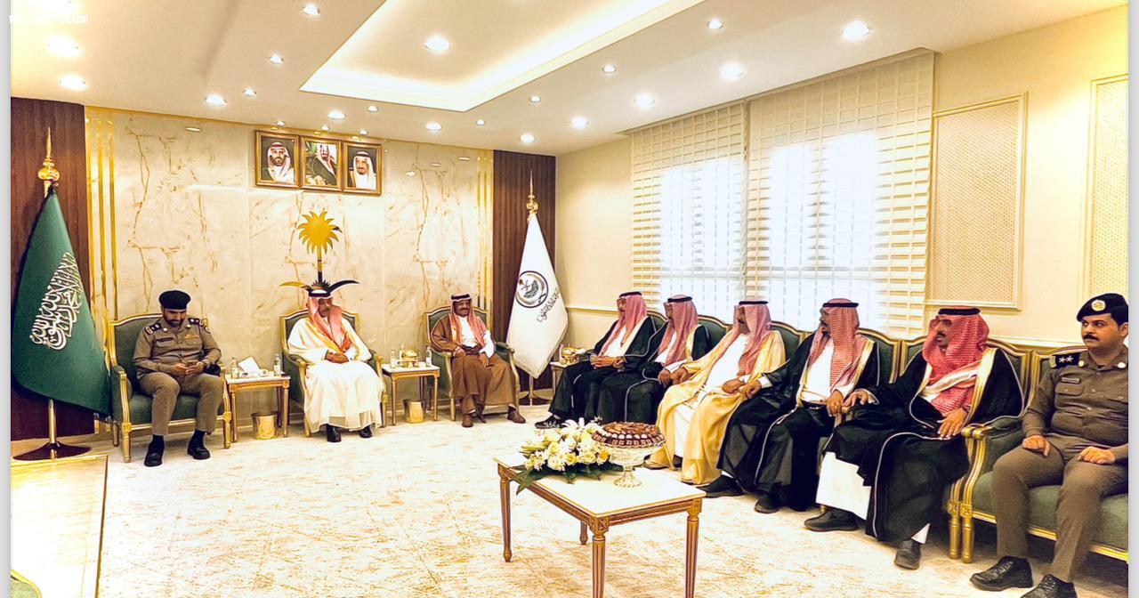 محافظ صوير يرفع التهنئة للقيادة الرشيدة بمناسبة عيد الأضحى المبارك و يستقبل المهنئين