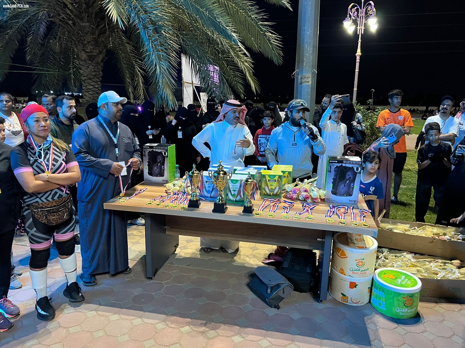 بتنظيم فرع وزارة الرياضة بمنطقة تبوك انطلقت مسيرة الدرجات الكبري 