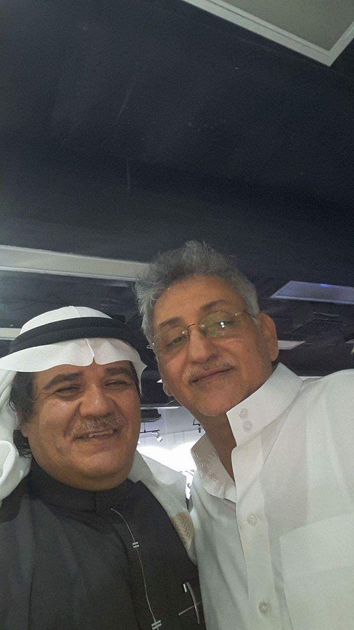 البوم ذكريات مع بعض الفنانين التشكيليين والمصورين الفوتوغرافيين والاعلاميين 