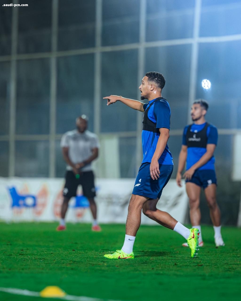 الفتح يعاود تدريباته بعد الإجازة