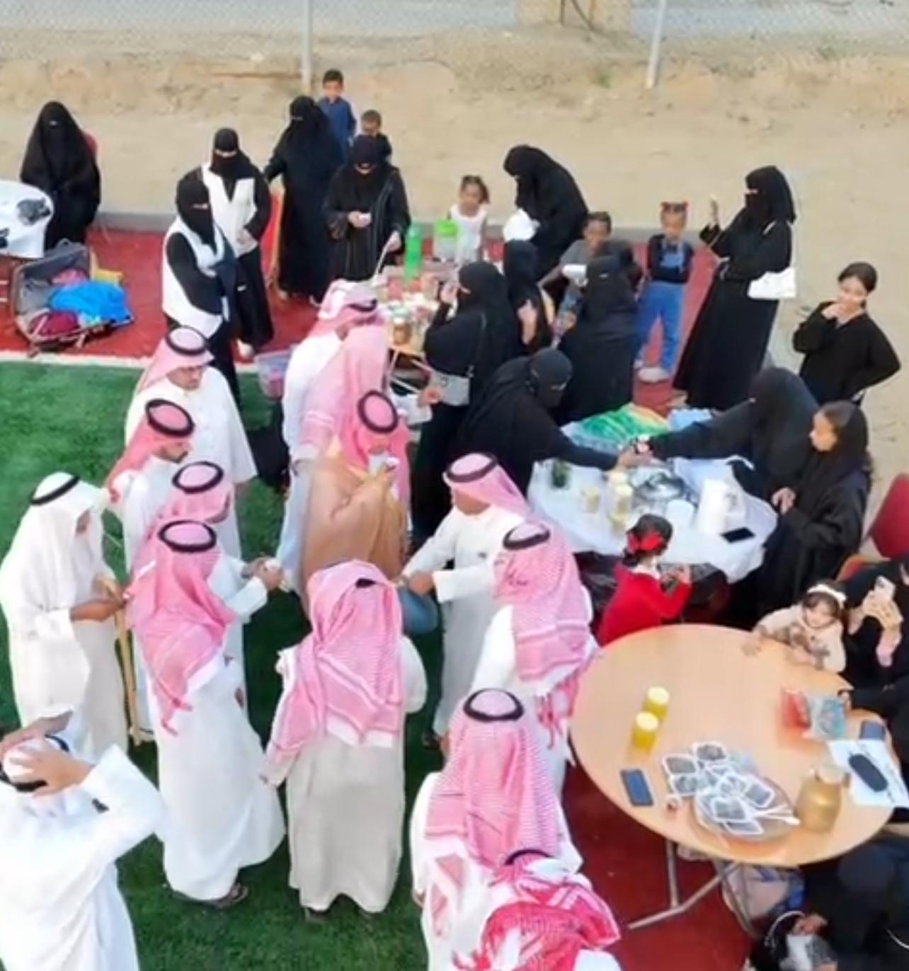 جمعية التنمية الأهلية بقلوة تنظم فعالية “إيفنت الأسر المنتجة” ضمن مهرجان شتاء الباحة 1446