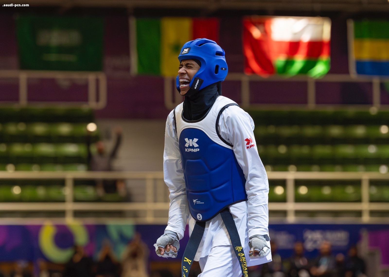 دنيا تنتزع ذهبية التايكوندو في التضامن الإسلامي