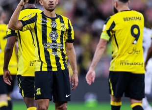 الاتحاد يواصل انتصاراته المتتالية ويهزم الشباب 