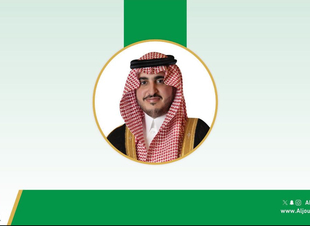 أمير الجوف يقدم التعازي لمدير مركز الاتصالات بالإمارة في وفاة والدته