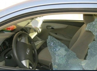 شرطة الرياض تطيح بعصابة تكسير زجاج السيارات وسرقة المقتنيات الشخصية