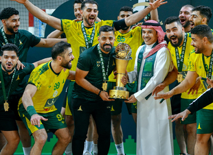 حسن بن نصر هلال يتوج قبضة الخليج بلقب كأس السوبر السعودي للمرة الثالثة تاريخياً