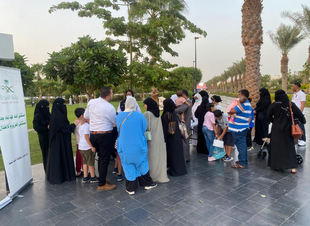 مستشفى الملك فهد ومستشفى العزيزية ينظمان حملة توعوية عن عودة الطلاب لمدارسهم 