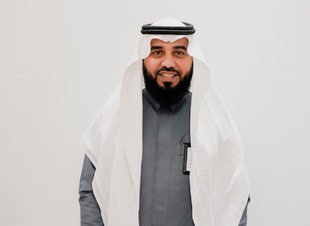 رفع مدير الهلال الأحمر في تبوك التهاني بالشهر الكريم إلى مقام خادم الحرمين ، وسمو ولي عهده الأمين