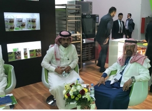 مدير العلاقات العامة والإعلام في سعد الدين يستقبل المشرف العام على رواد ومواهب وزملائه في الملتقى