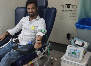 بدمك تمنح الحياة(مبادرة يطلقها فريق أصدقاء العطاء )بالتبرع بالدم