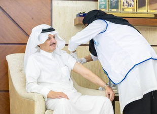 أمير المنطقة الشرقية يدشّن حملة التطعيم ضدّ الأنفلونزا الموسمية