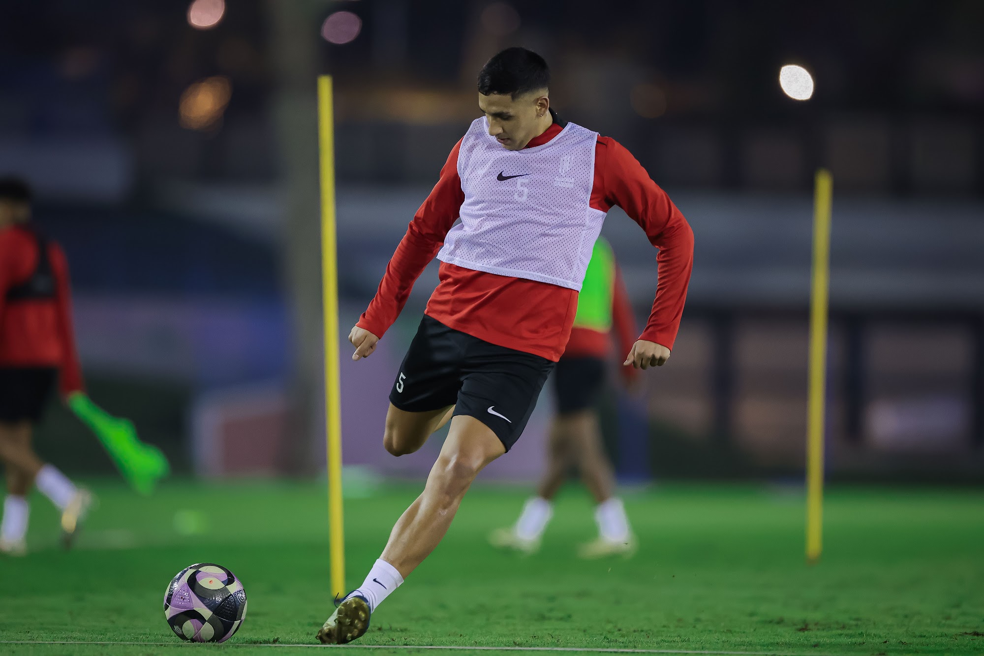 القادسية يعسكر في قطر