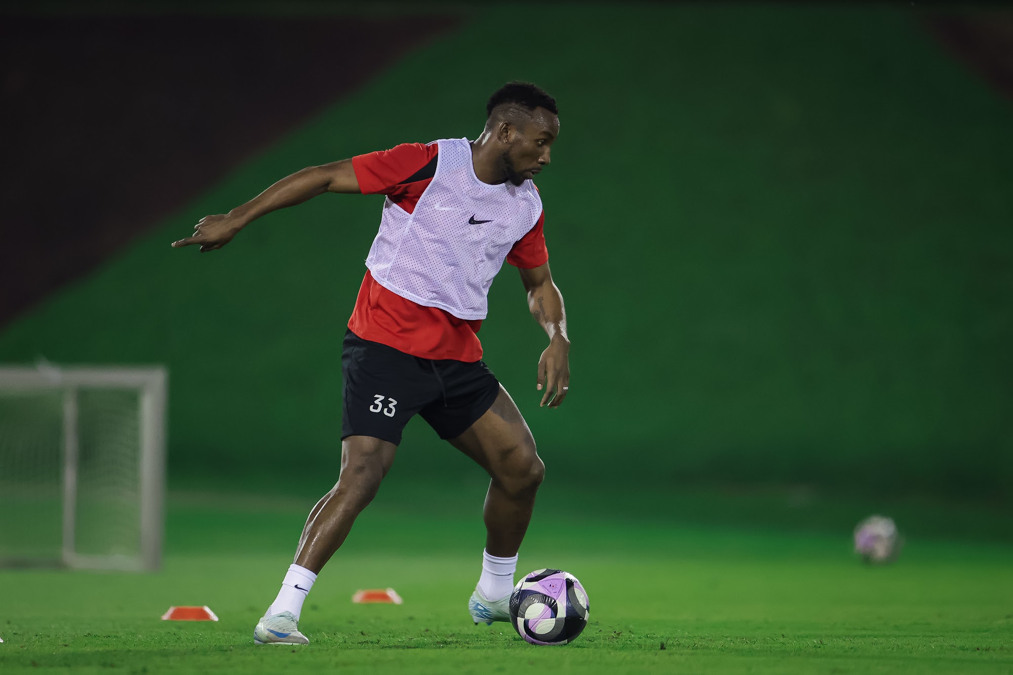 القادسية يعسكر في قطر