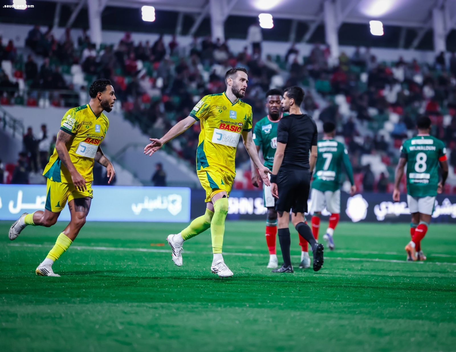 الخليج يقلب الطاولة على الاتفاق ويخطف ثلاث نقاط ثمينة