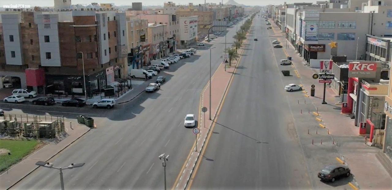 تحسين وتطوير ٣ طرق بالدمام.