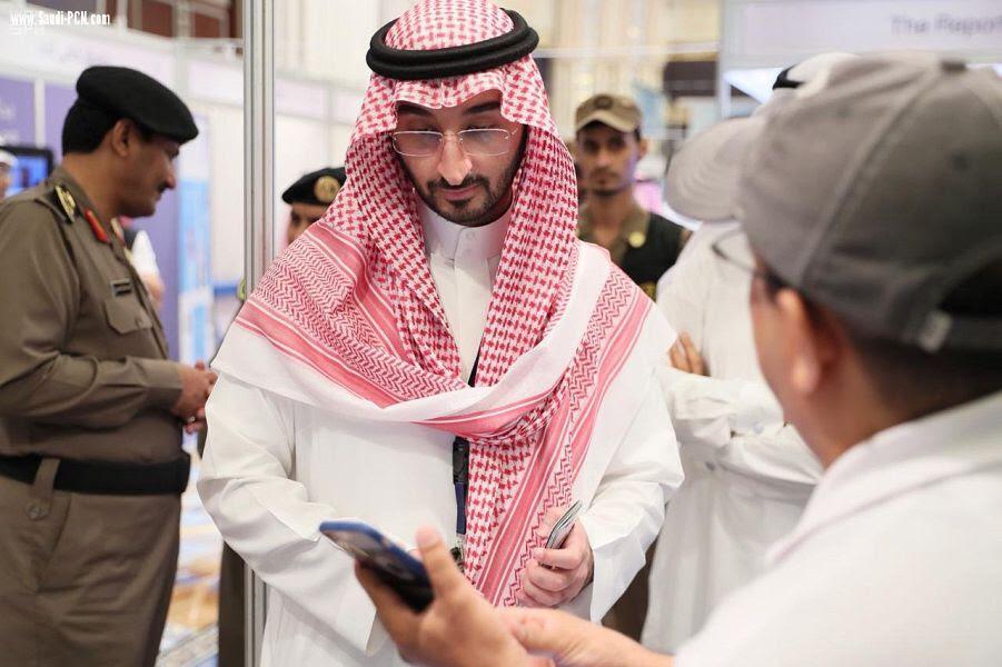 نائب أمير منطقة مكة المكرمة يفتتح ملتقى عالم التطبيقات 2018بجدة
