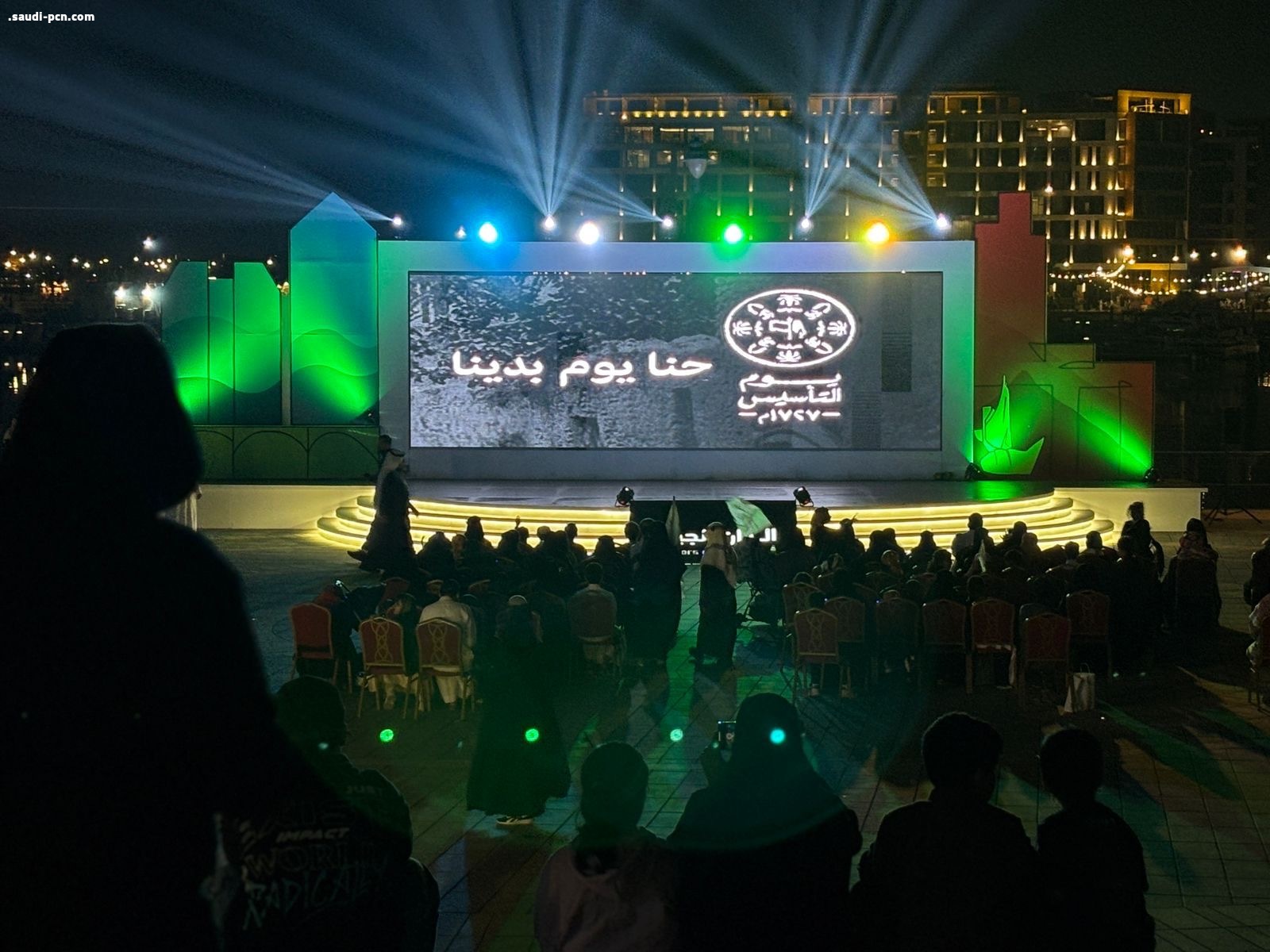 أكثر من 6 الآف زائر لاحتفالات يوم التأسيس في مهرجان ألوان الجبيل