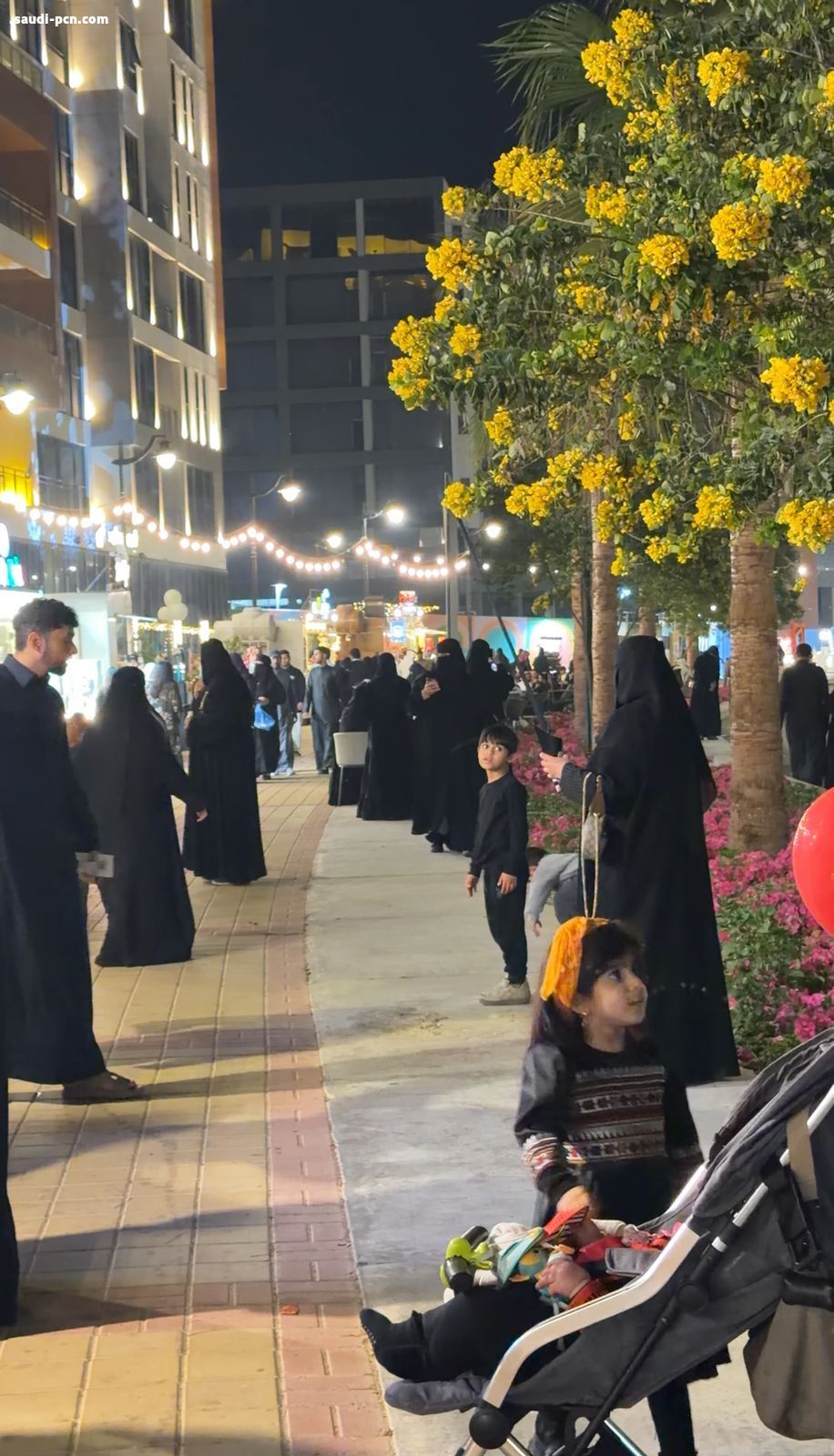 أكثر من 6 الآف زائر لاحتفالات يوم التأسيس في مهرجان ألوان الجبيل