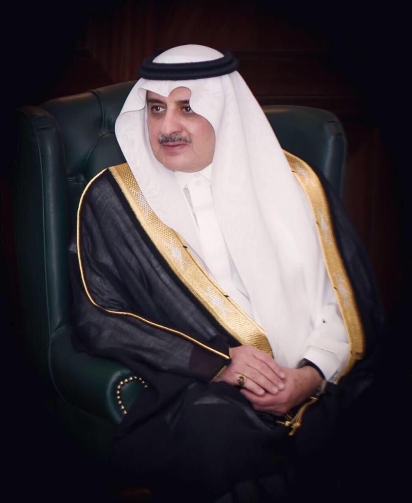 أمير منطقة تبوك يرعى غداً الثلاثاء حفل تخريج طلاب وطالبات جامعة فهد بن سلطان    