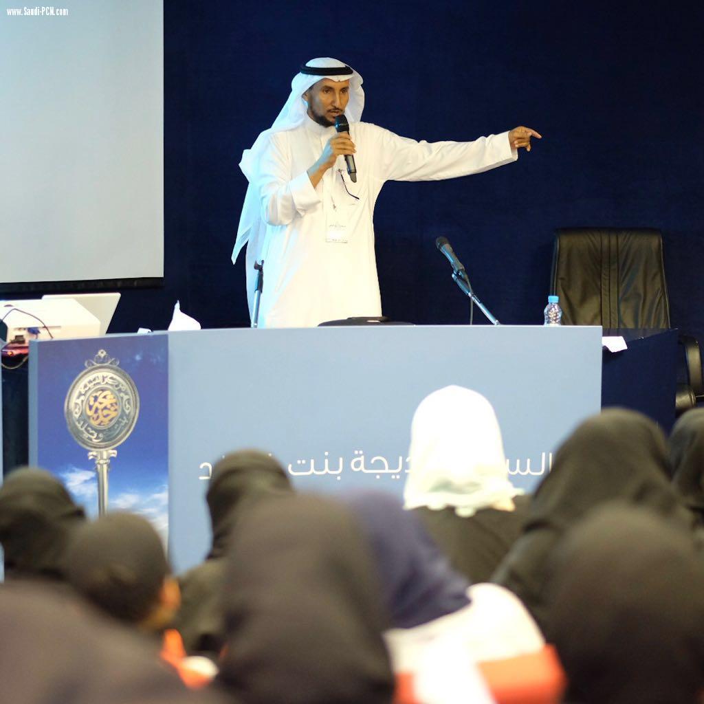 مبادرة انا في قمة الهرم تكمل مسيرتها شبكة نادي الصحافة السعودي مبادرة انا في قمة الهرم تكمل مسيرتها شبكة نادي الصحافة السعودي
