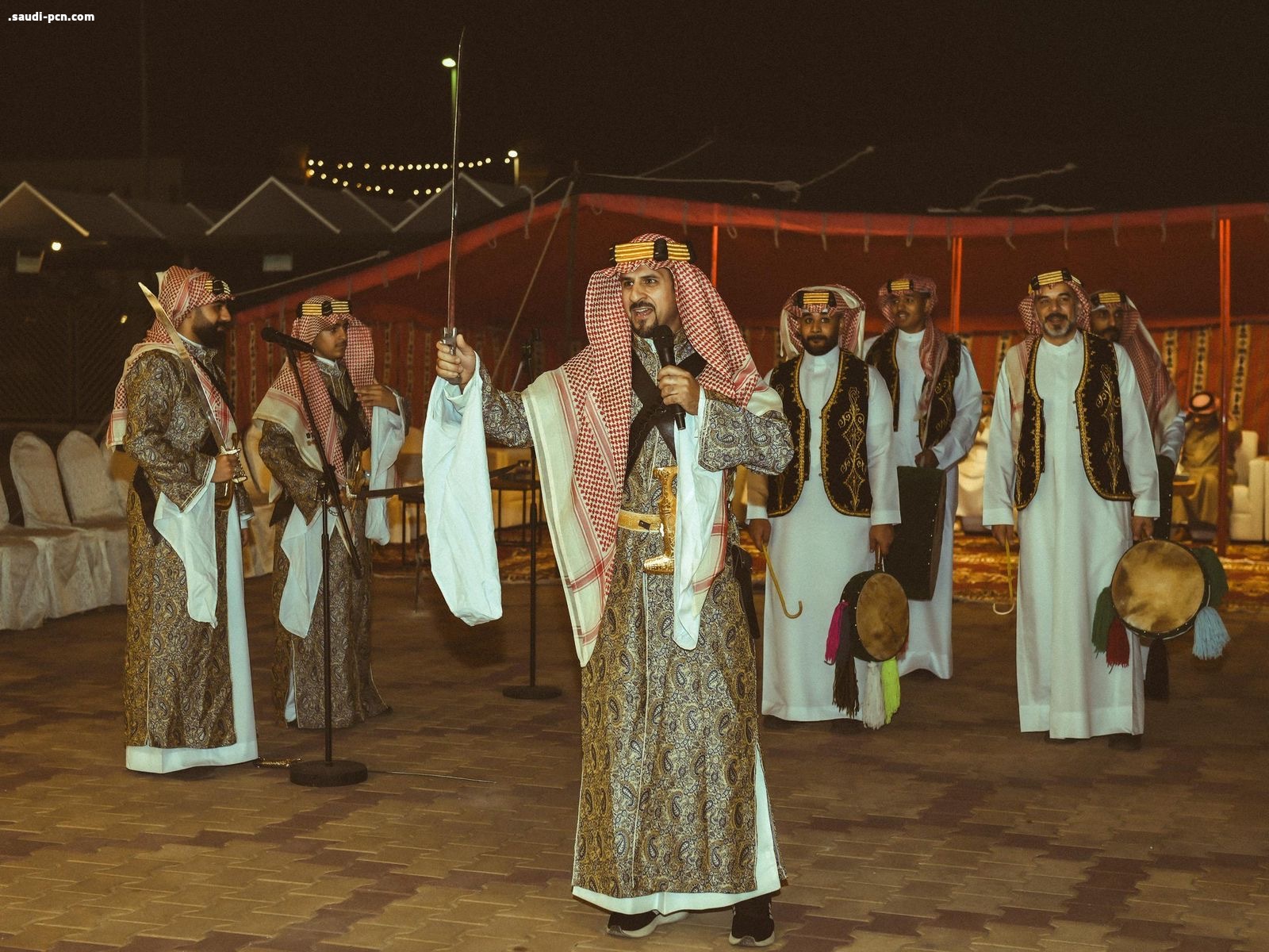 نادي الخليج يحتفي بيوم التأسيس في أجواء أسرية بحضور مجلس الإدارة