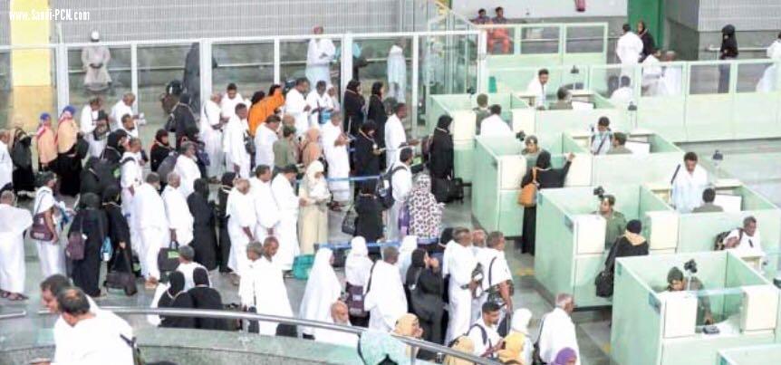 مطار الملك عبدالعزيز يستقبل ويودع 7.3 مليون معتمر