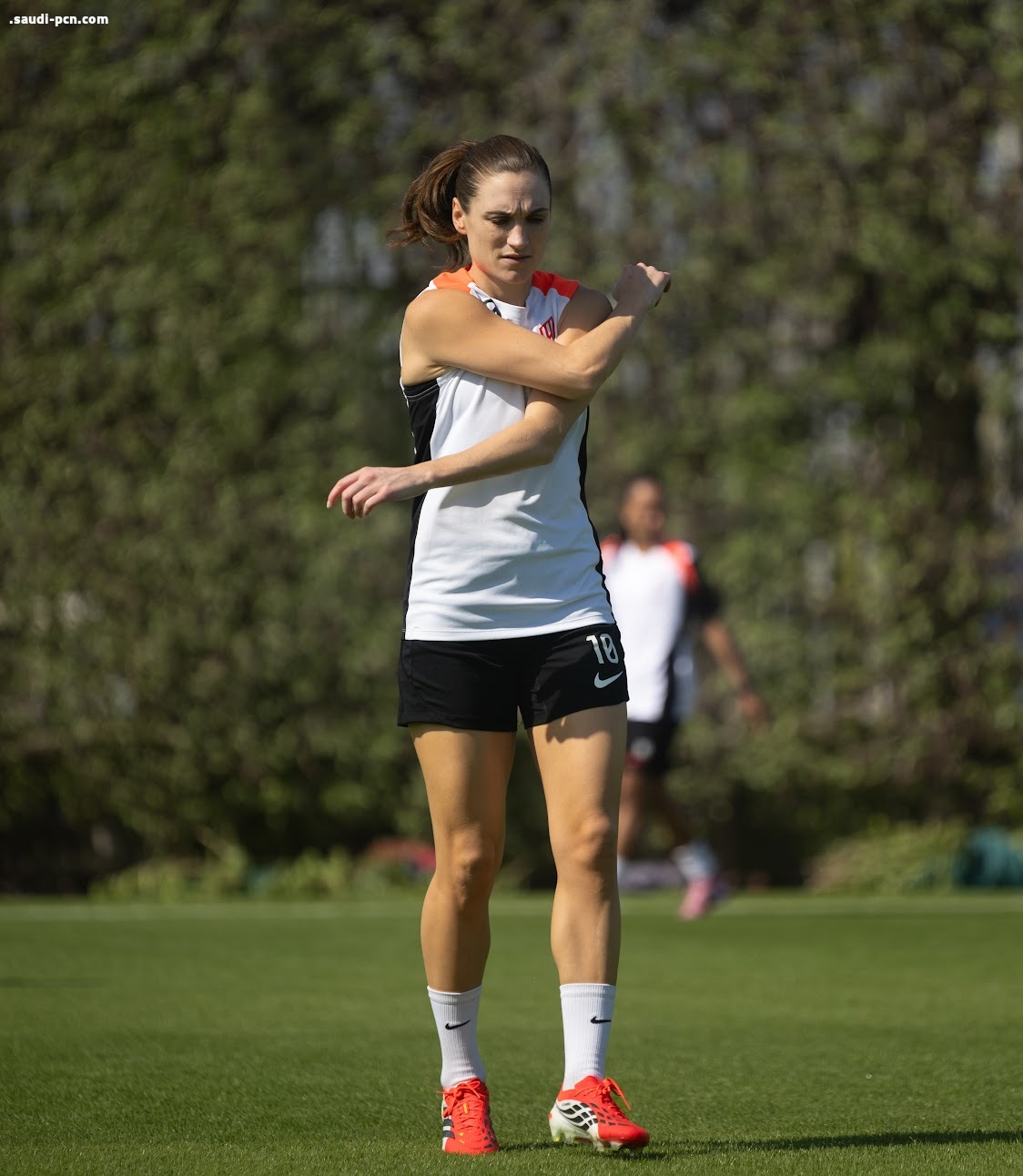 سيدات القادسية يختتمن معسكر أبوظبي بمران صباحي