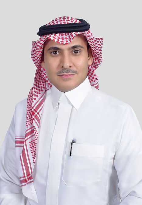 والدة مدير إدارة الإعلام بإمارة المنطقة الشرقية في ذمة الله