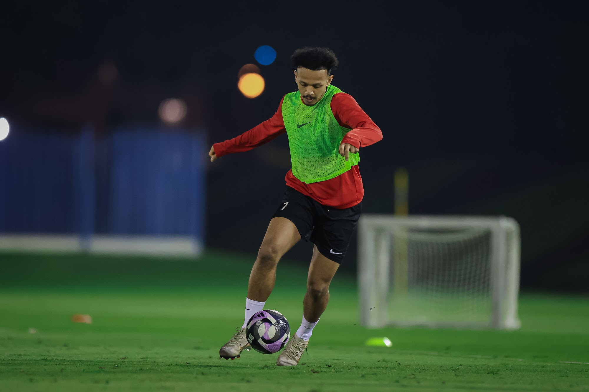 القادسية يعسكر في قطر