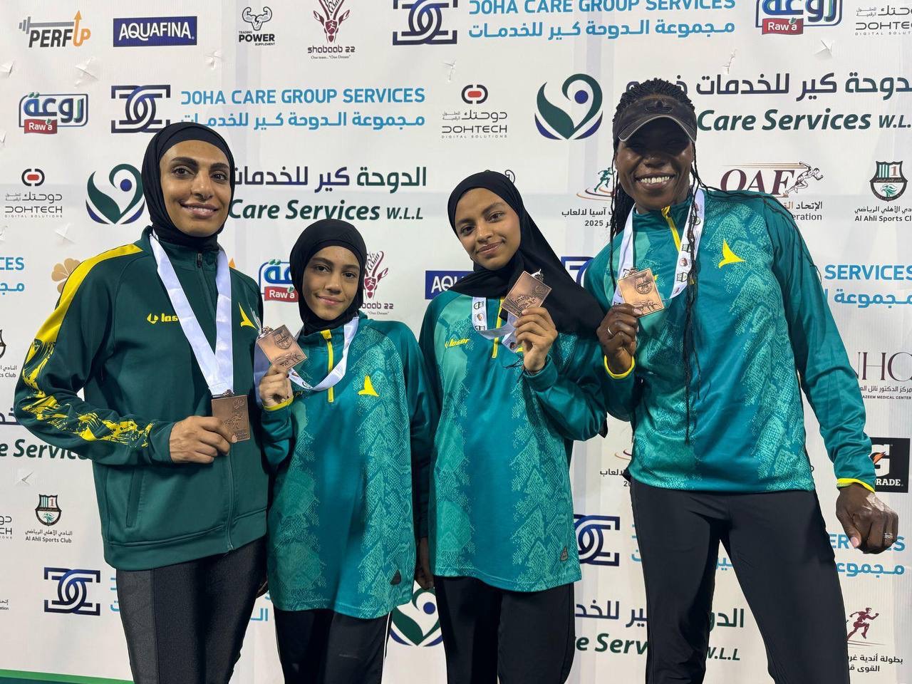 14 ميدالية ملوّنة.. ووصافة السيدات في غرب آسيا بعثة ألعاب القوى بنادي الخليج تختتم مشاركتها في بطولة أندية غرب آسيا في قطر