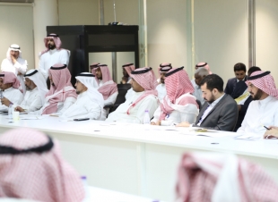 البيئة تناقش تطبيق التسويق الإلكتروني الزراعي بالمملكة