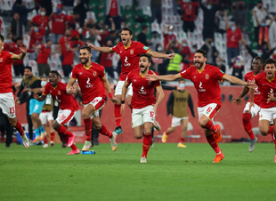 مباراة كل الفنون كل الجنون وداعا الأهلي وبورتو